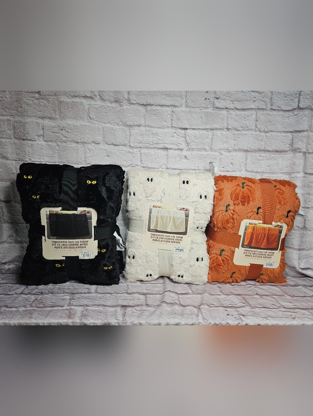 Viral Tik Tok Costco Halloween Blankets Lot Of 3 New Cat Ghost Pumpkins Throw